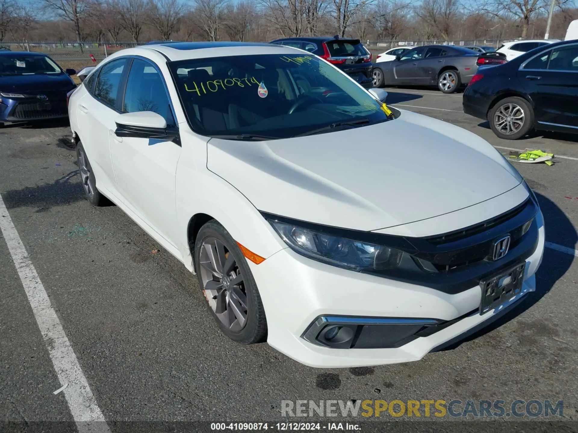 1 Photograph of a damaged car 19XFC1F37LE209269 HONDA CIVIC 2020