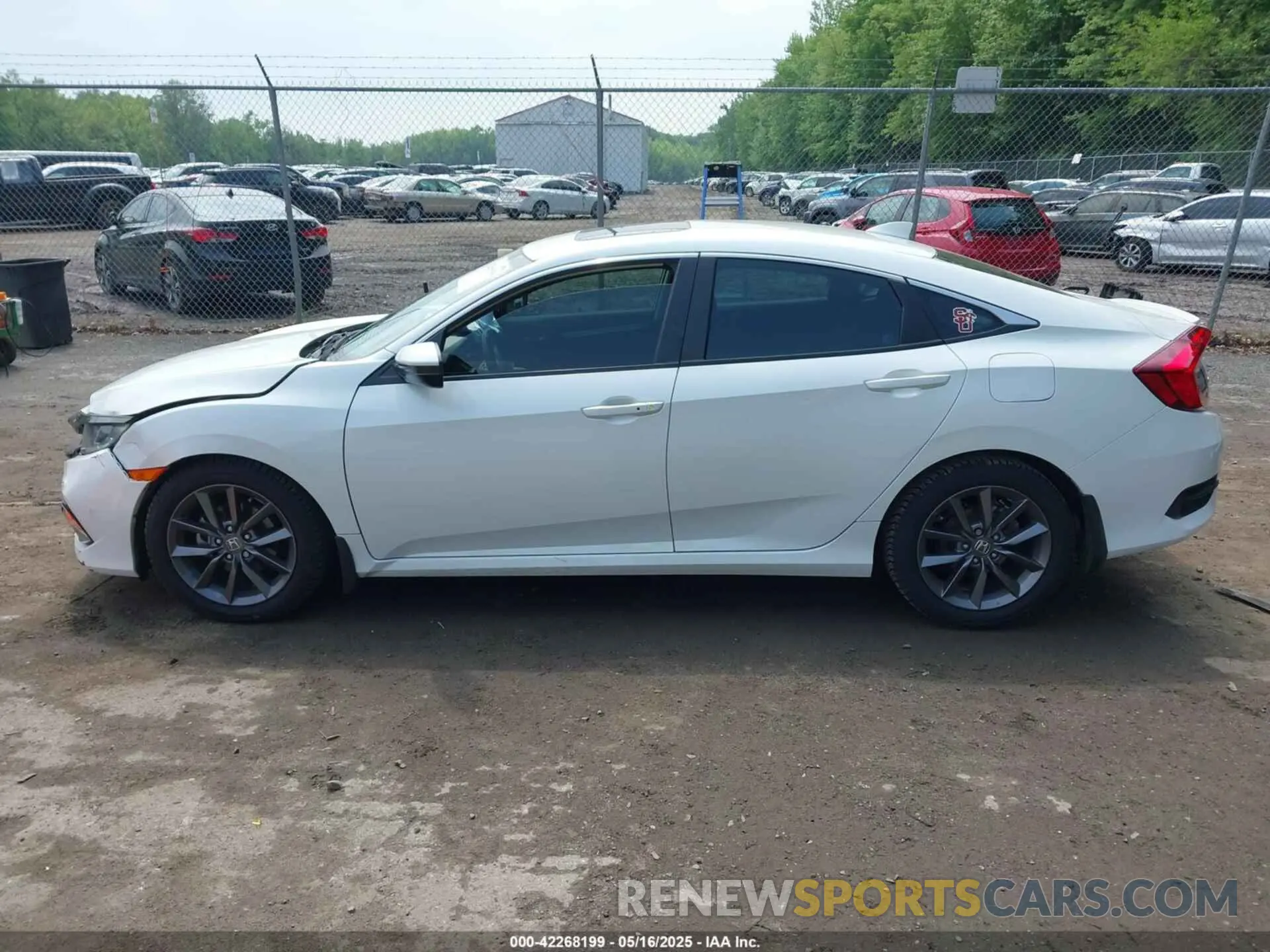 14 Фотография поврежденного автомобиля 19XFC1F37LE211832 HONDA CIVIC 2020