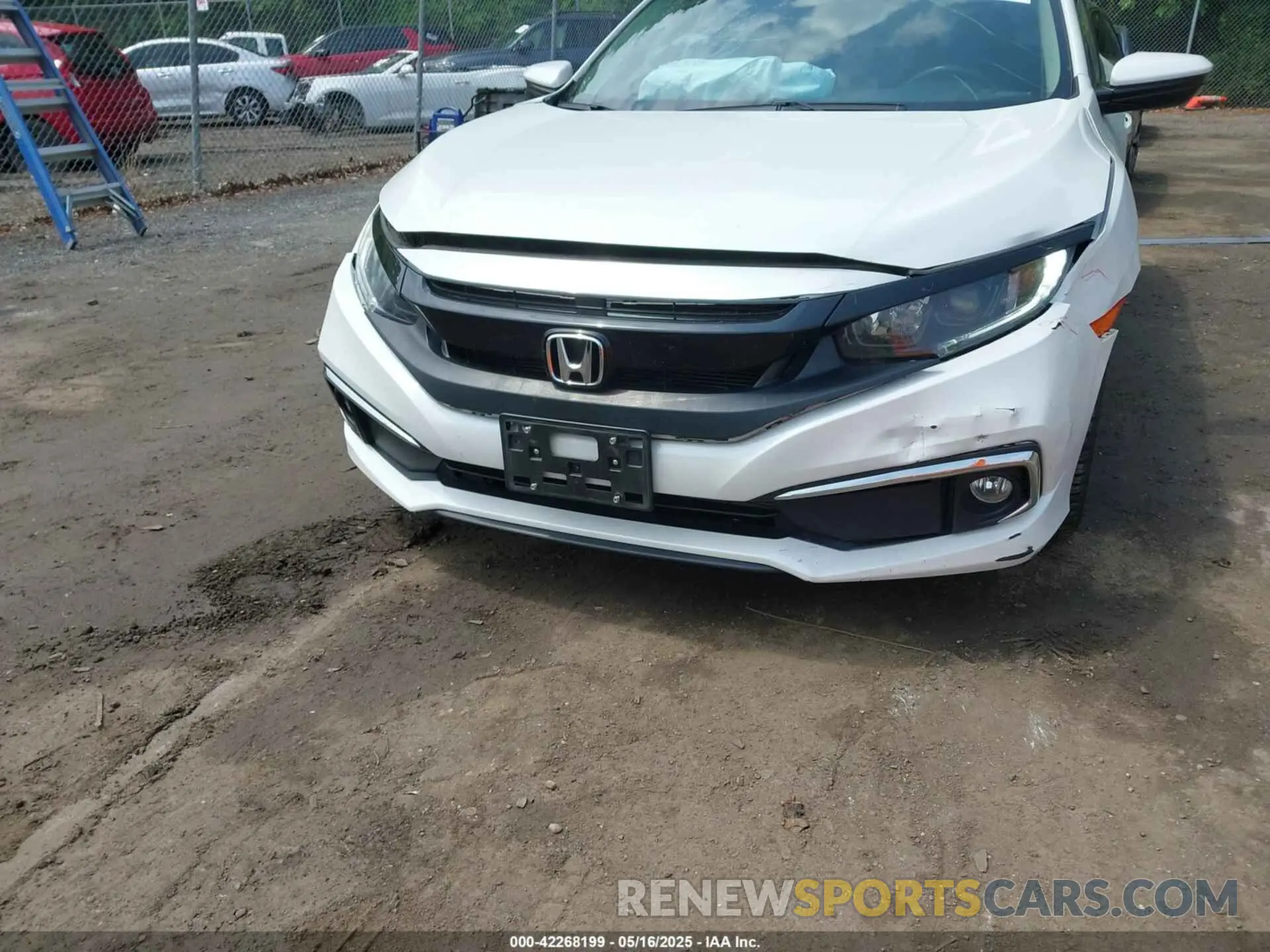 6 Фотография поврежденного автомобиля 19XFC1F37LE211832 HONDA CIVIC 2020