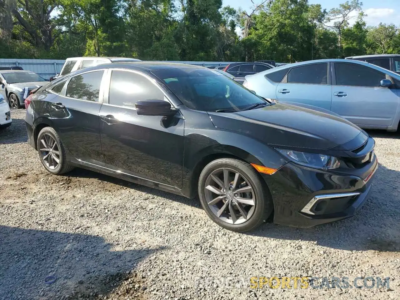 4 Photograph of a damaged car 19XFC1F38LE010229 HONDA CIVIC 2020