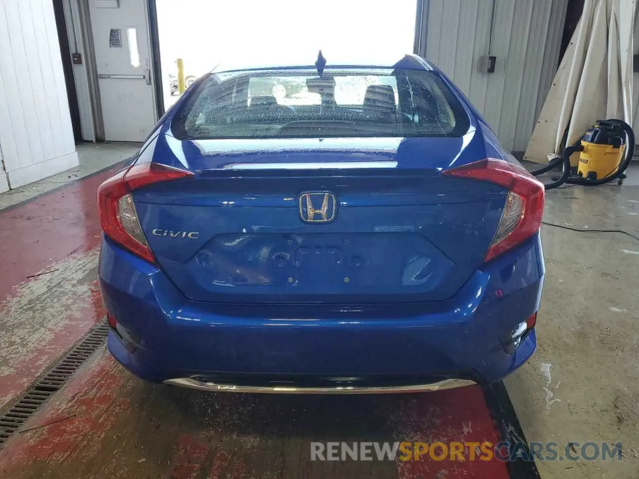 6 Photograph of a damaged car 19XFC1F38LE209233 HONDA CIVIC 2020