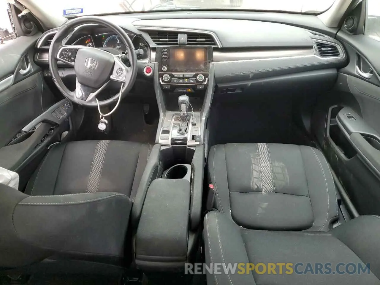 8 Фотография поврежденного автомобиля 19XFC1F38LE215209 HONDA CIVIC 2020