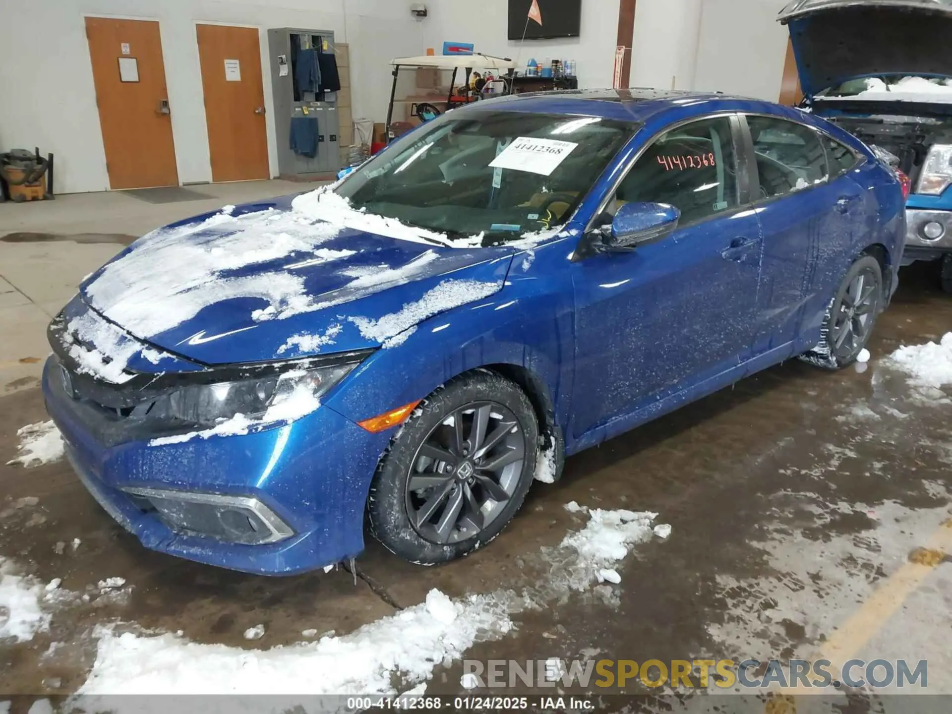 2 Фотография поврежденного автомобиля 19XFC1F39LE013558 HONDA CIVIC 2020