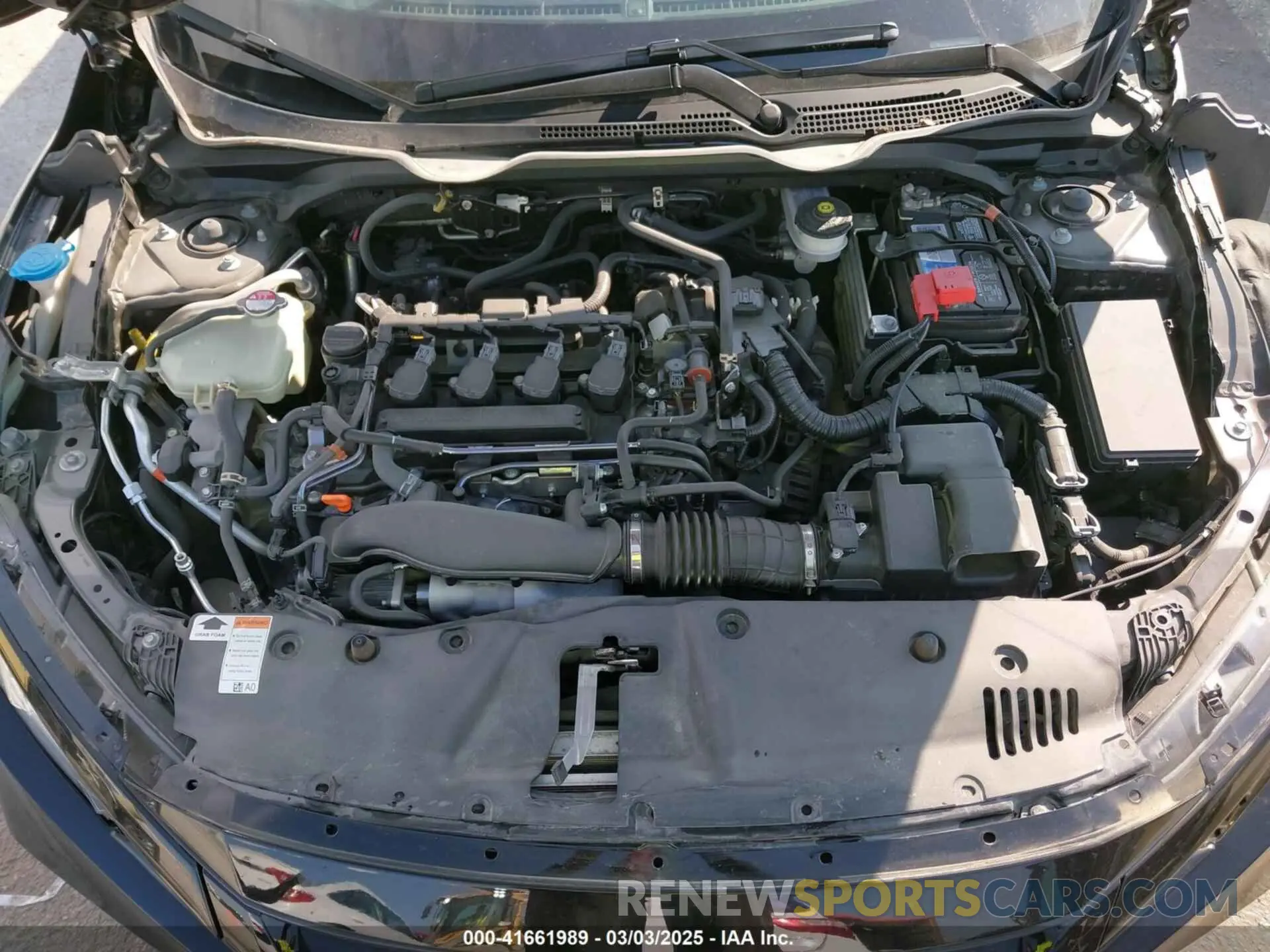 10 Photograph of a damaged car 19XFC1F39LE025161 HONDA CIVIC 2020