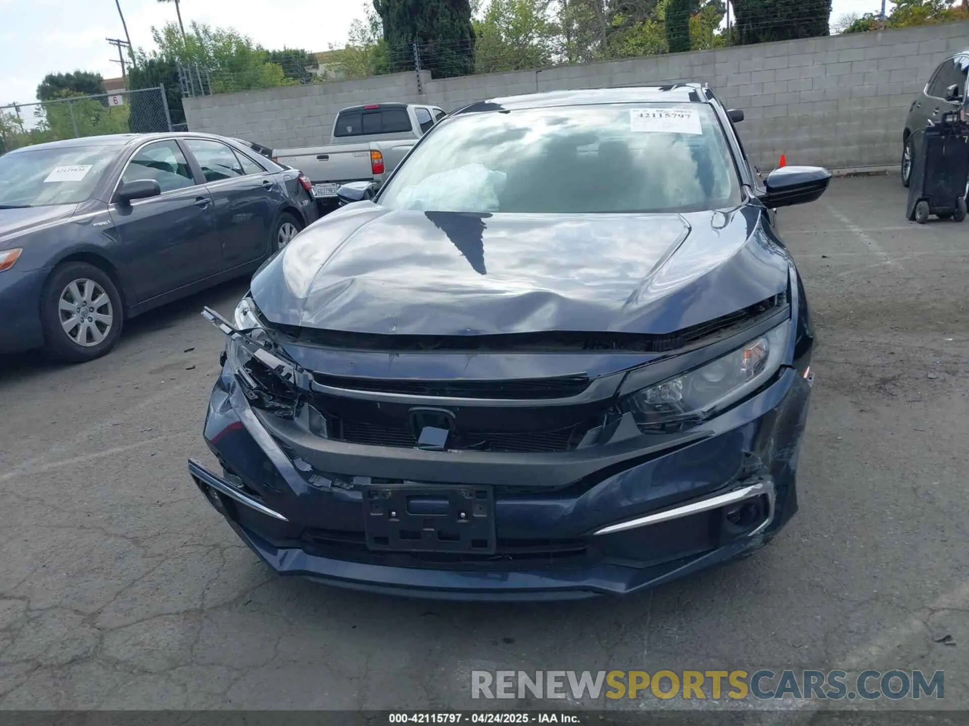 12 Photograph of a damaged car 19XFC1F39LE200458 HONDA CIVIC 2020