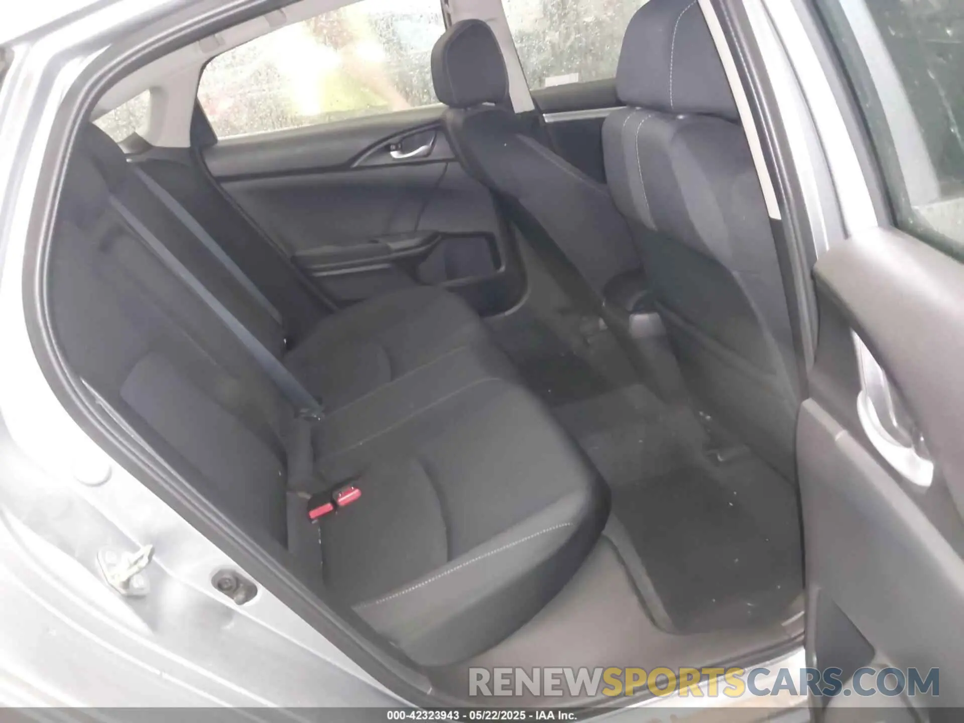 8 Фотография поврежденного автомобиля 19XFC1F39LE203988 HONDA CIVIC 2020