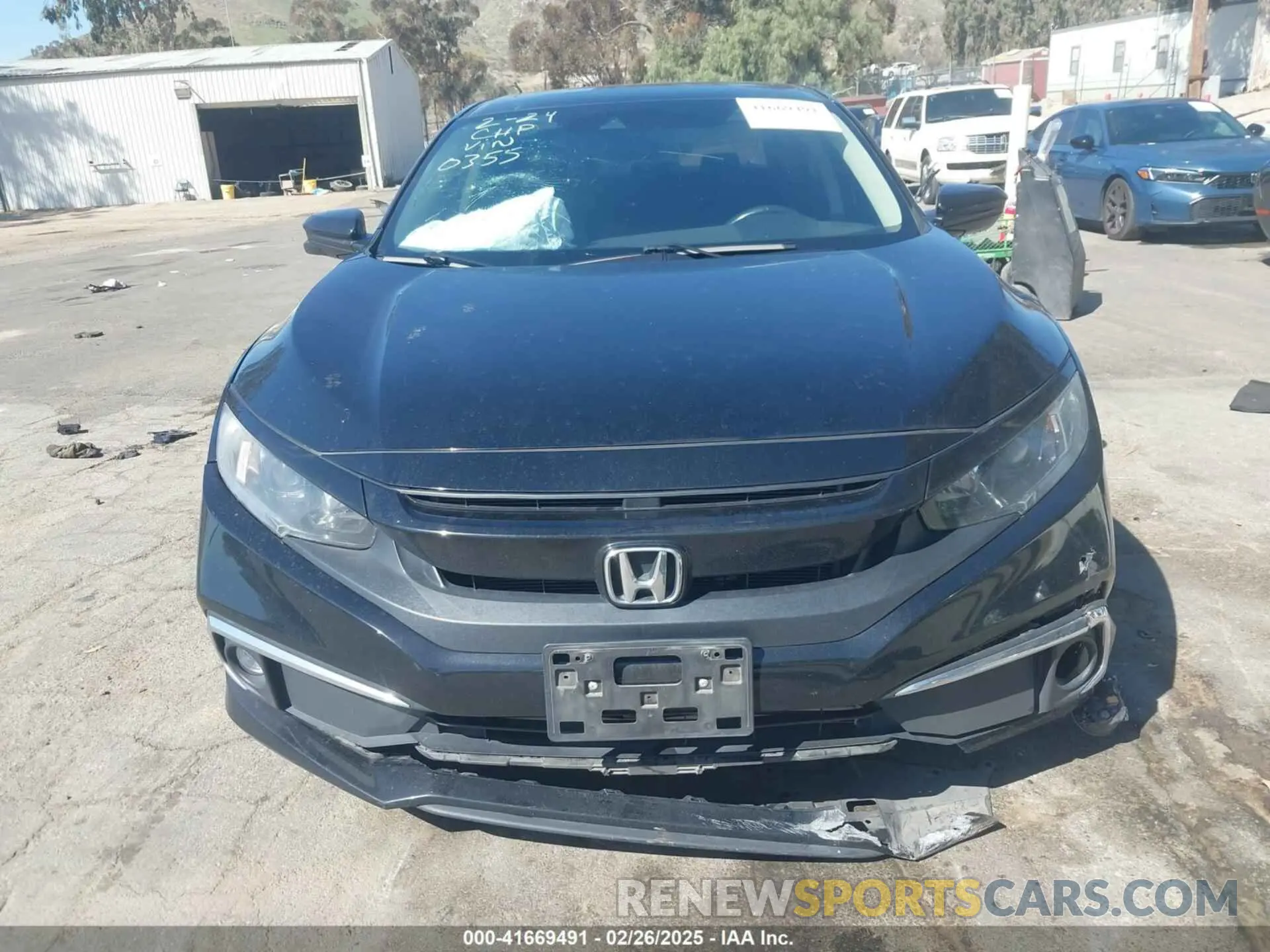 12 Фотография поврежденного автомобиля 19XFC1F3XLE200355 HONDA CIVIC 2020