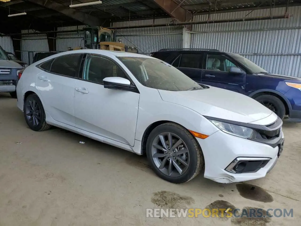 4 Фотография поврежденного автомобиля 19XFC1F3XLE210464 HONDA CIVIC 2020