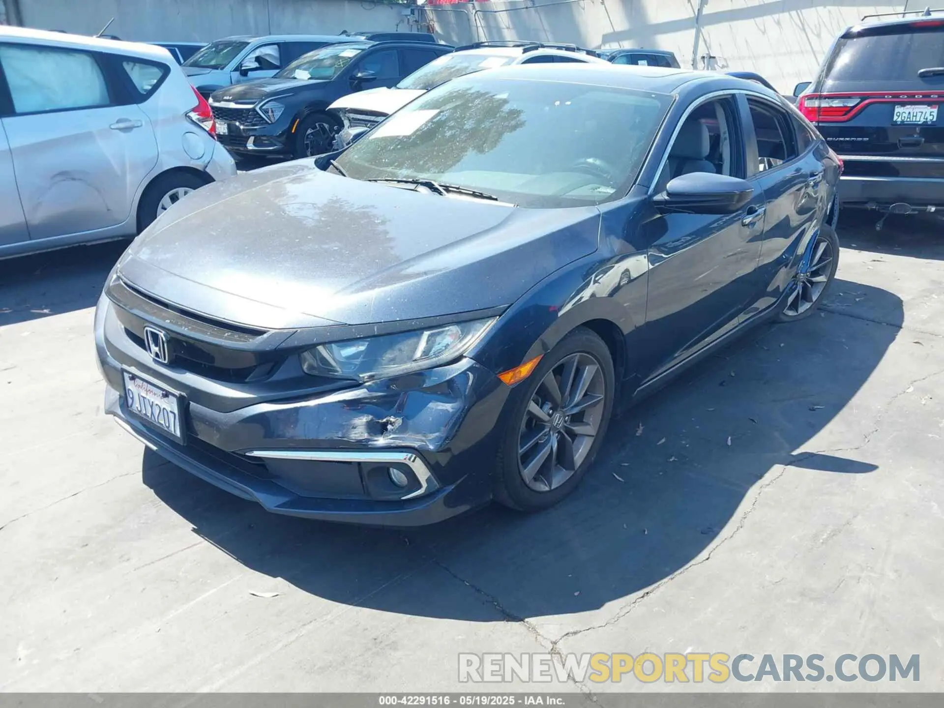 2 Photograph of a damaged car 19XFC1F3XLE212103 HONDA CIVIC 2020
