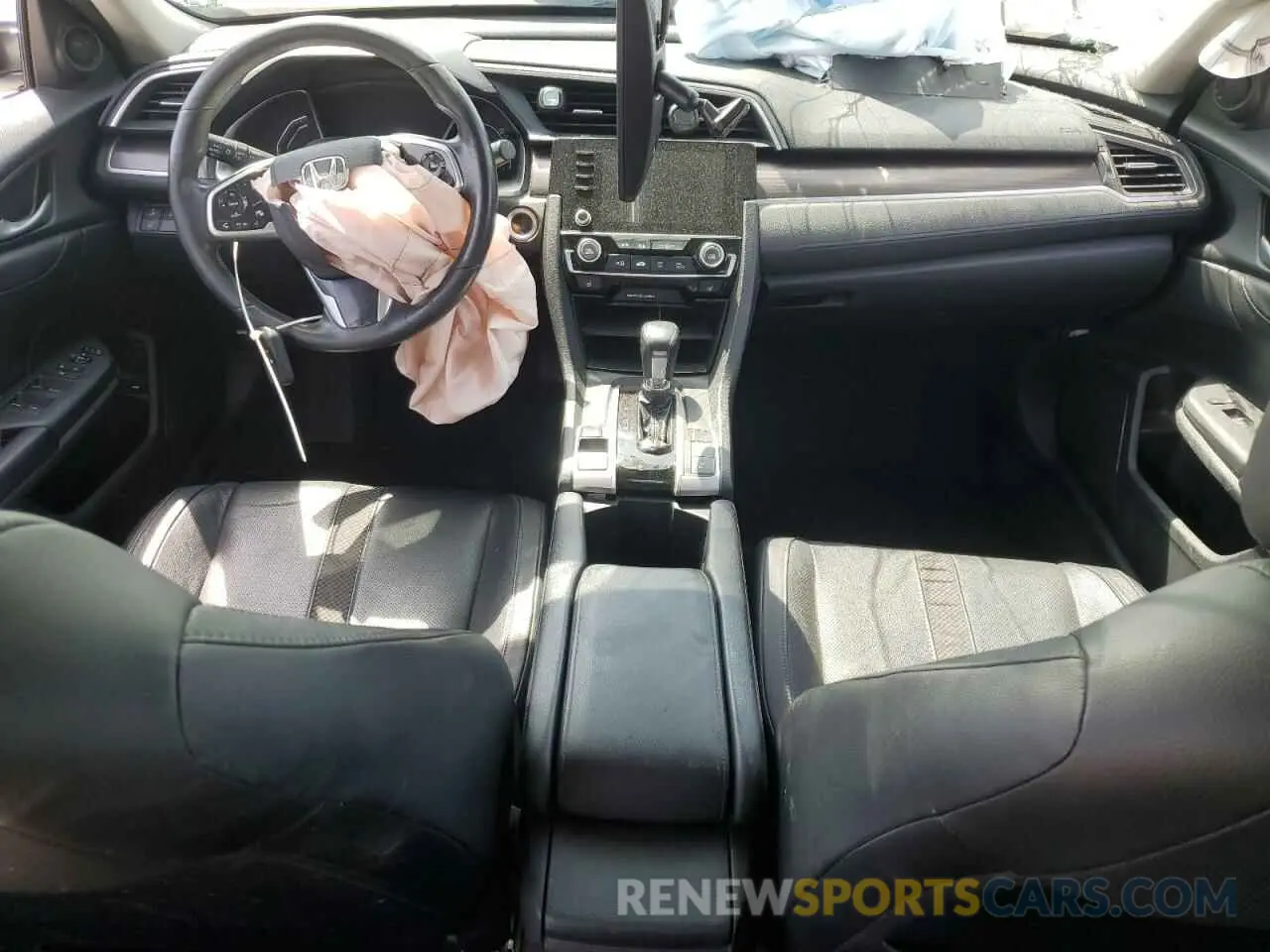 8 Photograph of a damaged car 19XFC1F72LE213927 HONDA CIVIC 2020