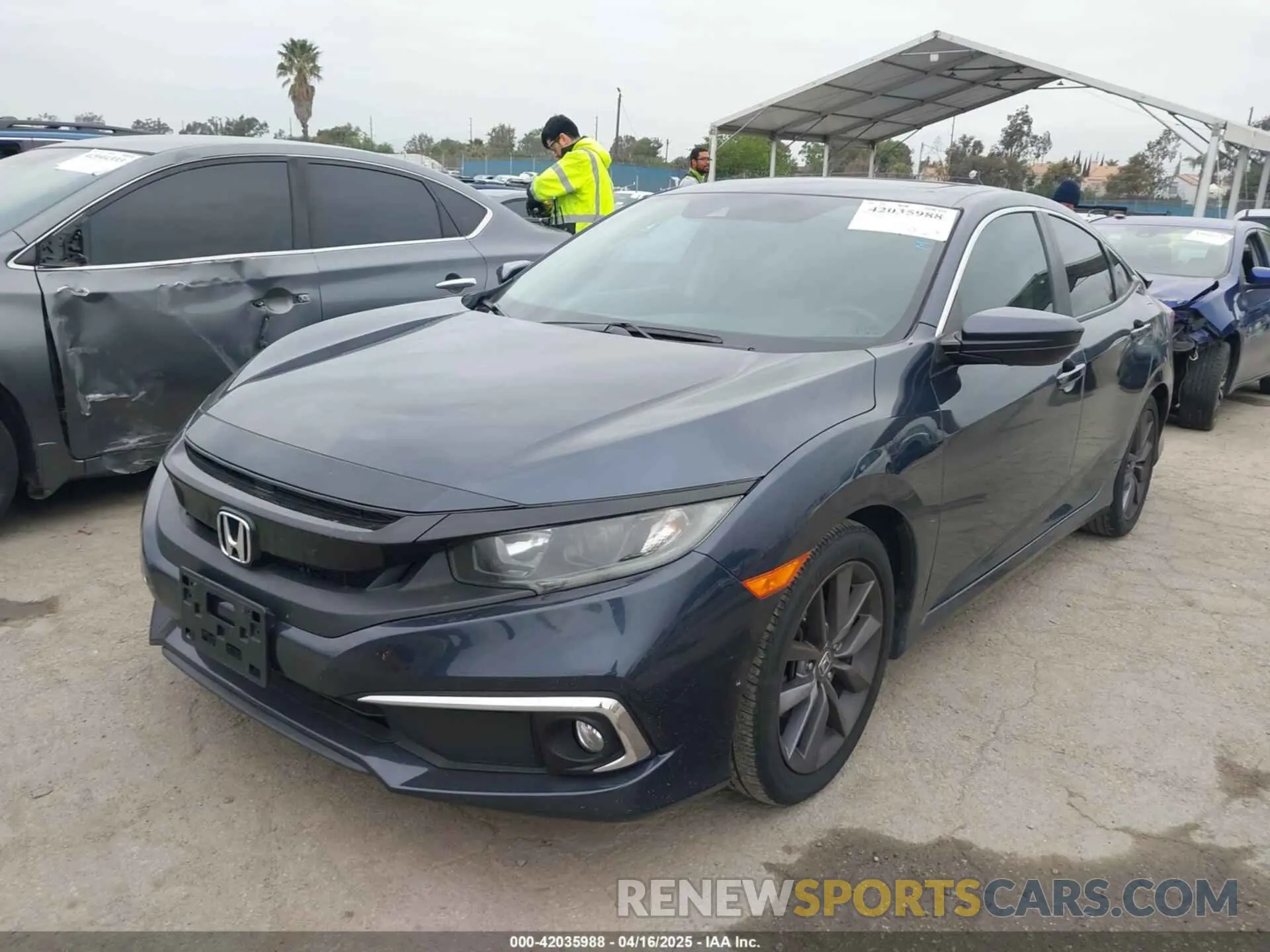 2 Photograph of a damaged car 19XFC1F74LE209538 HONDA CIVIC 2020