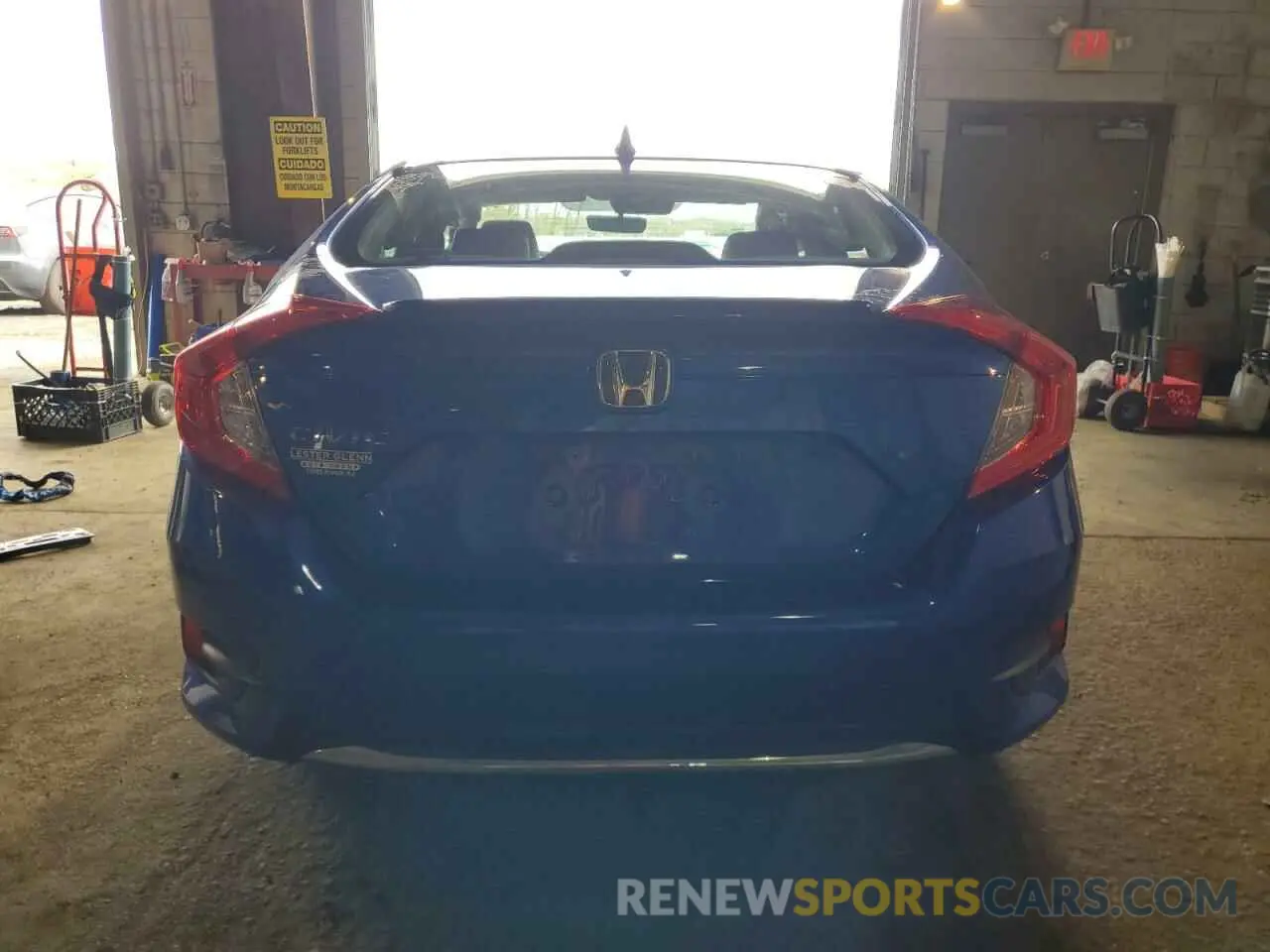 6 Photograph of a damaged car 19XFC1F77LE202941 HONDA CIVIC 2020