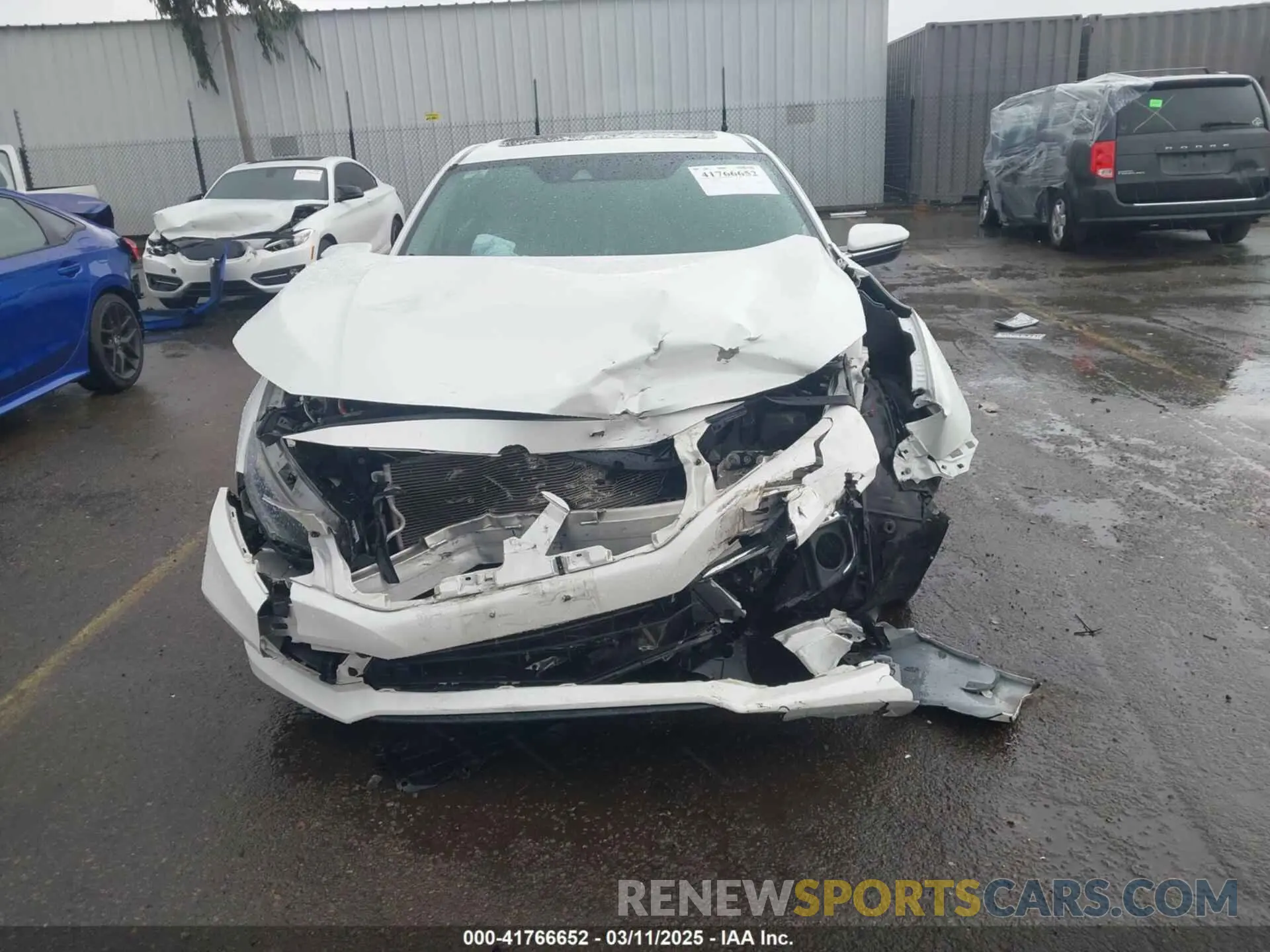 12 Фотография поврежденного автомобиля 19XFC1F91LE210390 HONDA CIVIC 2020