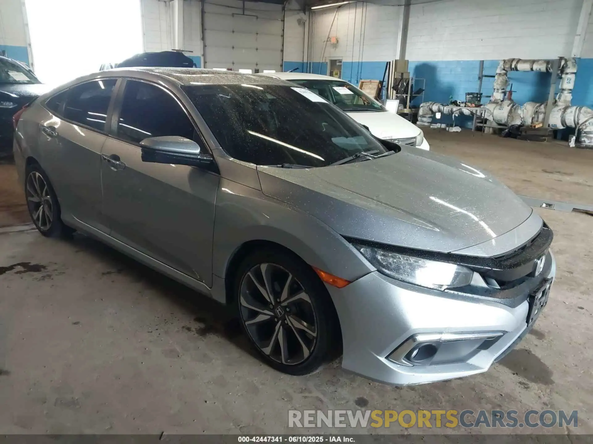 1 Photograph of a damaged car 19XFC1F93LE210536 HONDA CIVIC 2020