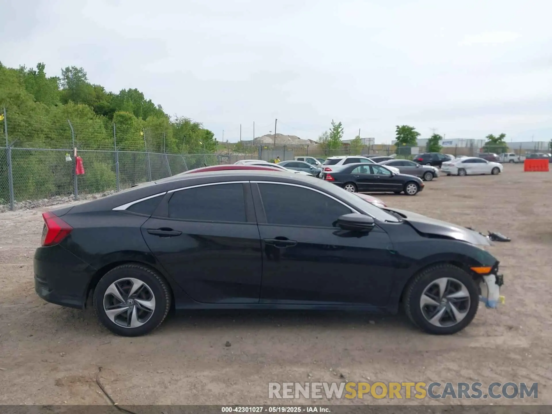 14 Photograph of a damaged car 19XFC2F60LE017806 HONDA CIVIC 2020