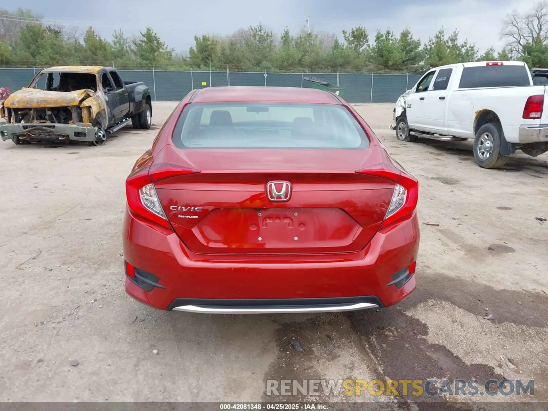 16 Photograph of a damaged car 19XFC2F61LE022058 HONDA CIVIC 2020