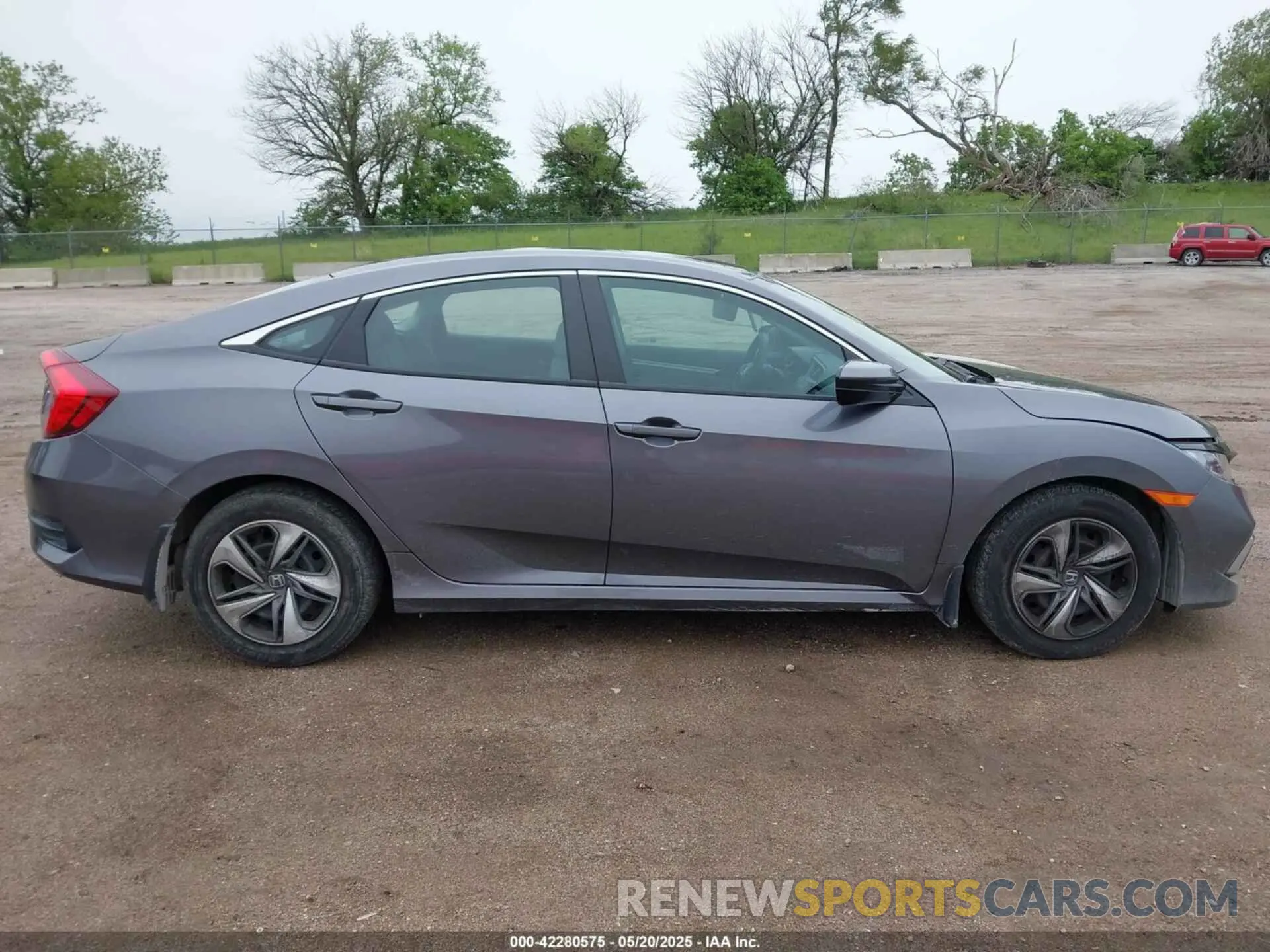 13 Фотография поврежденного автомобиля 19XFC2F63LE027259 HONDA CIVIC 2020