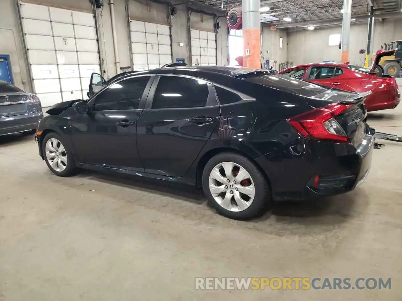 2 Photograph of a damaged car 19XFC2F64LE031045 HONDA CIVIC 2020