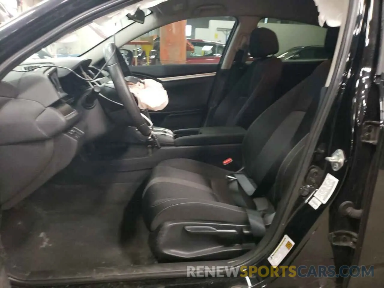 7 Photograph of a damaged car 19XFC2F64LE031045 HONDA CIVIC 2020