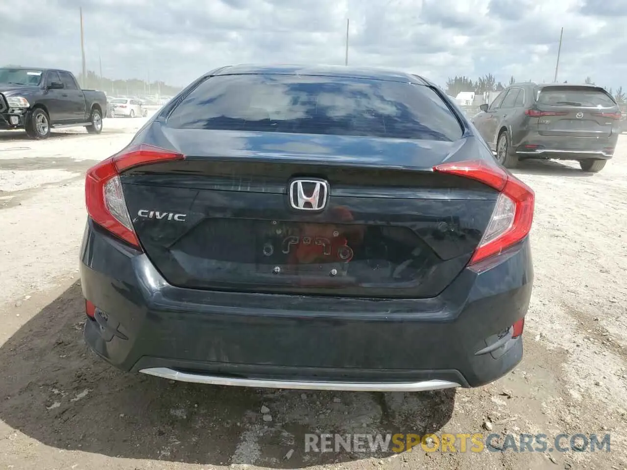 6 Фотография поврежденного автомобиля 19XFC2F65LE019406 HONDA CIVIC 2020