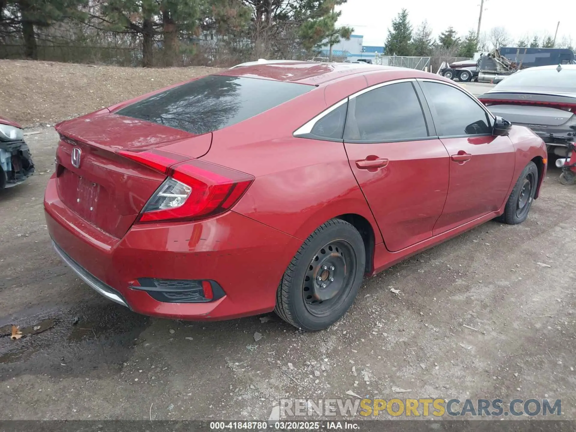 4 Photograph of a damaged car 19XFC2F66LE004879 HONDA CIVIC 2020