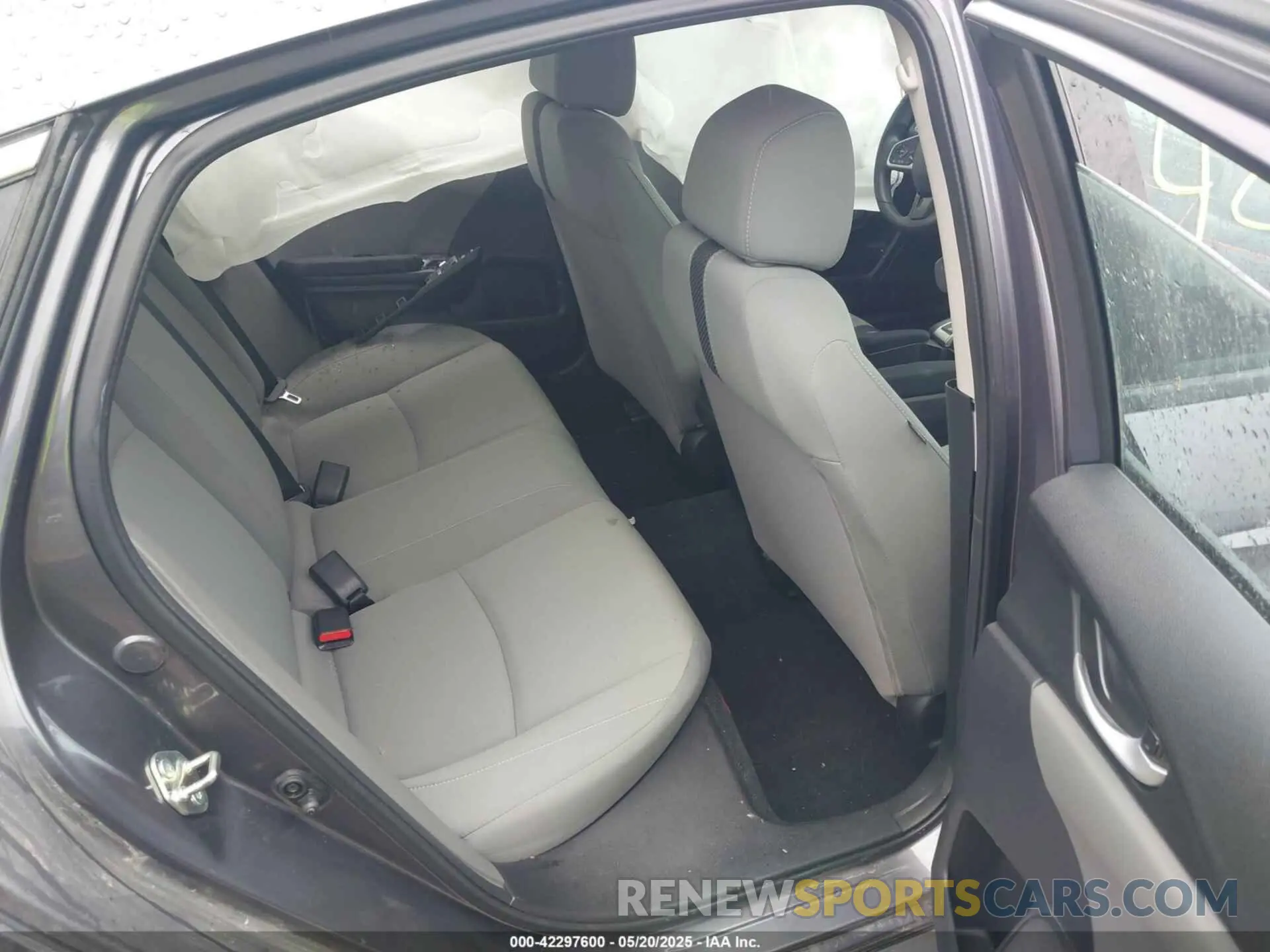 8 Фотография поврежденного автомобиля 19XFC2F66LE012481 HONDA CIVIC 2020