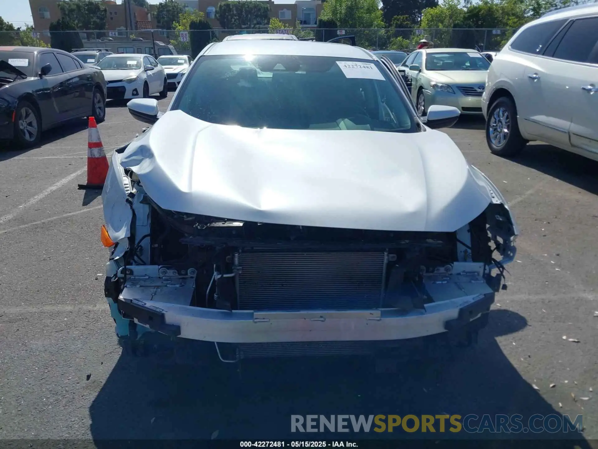 13 Фотография поврежденного автомобиля 19XFC2F67LE212561 HONDA CIVIC 2020