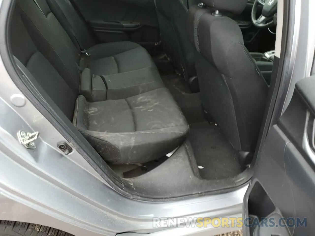 11 Photograph of a damaged car 19XFC2F68LE015060 HONDA CIVIC 2020