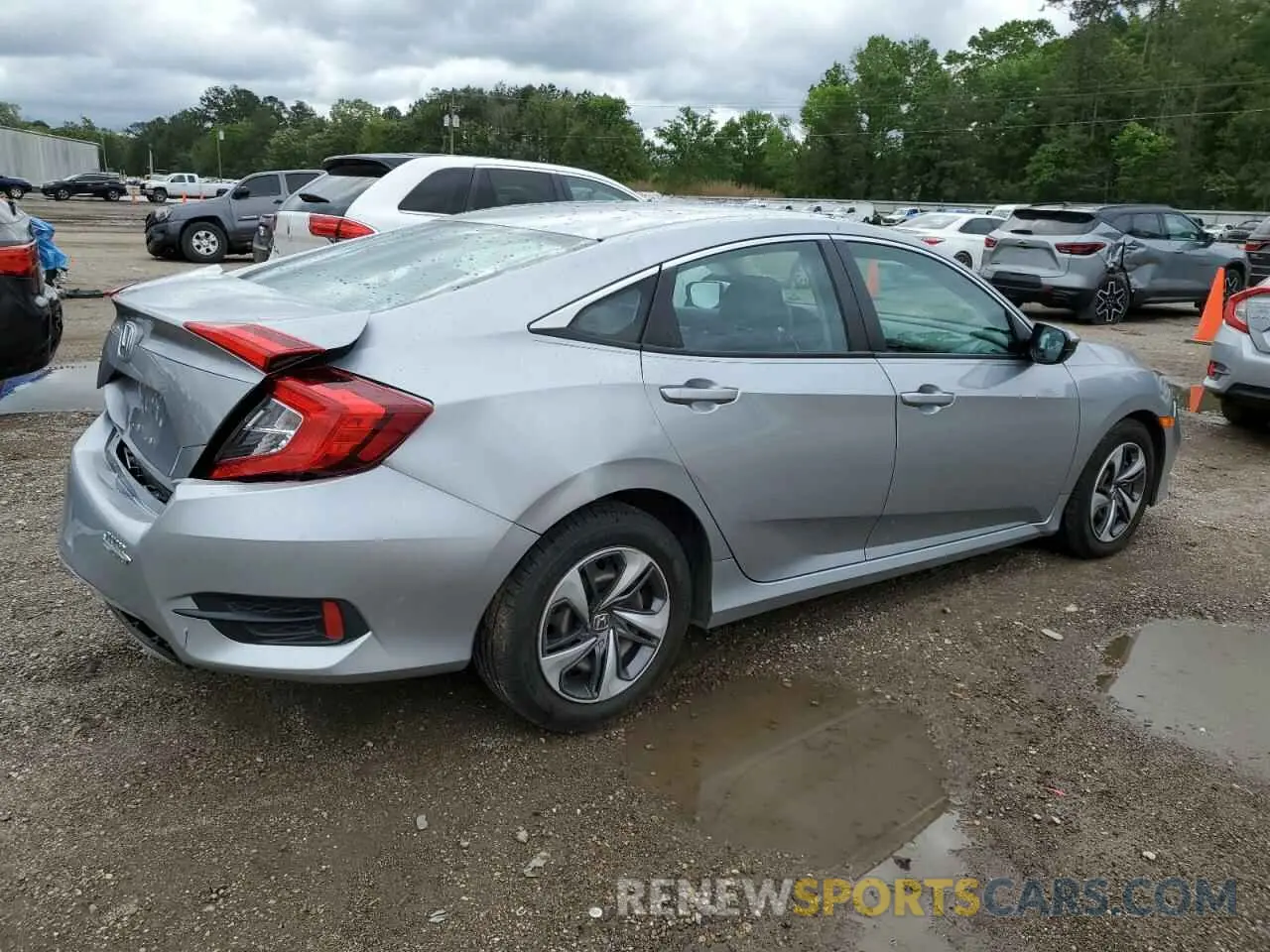 3 Photograph of a damaged car 19XFC2F68LE015060 HONDA CIVIC 2020