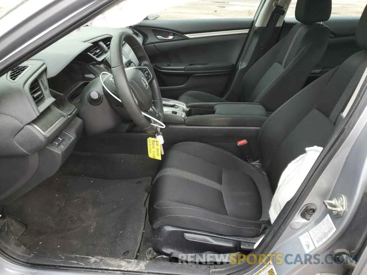 7 Photograph of a damaged car 19XFC2F68LE015060 HONDA CIVIC 2020