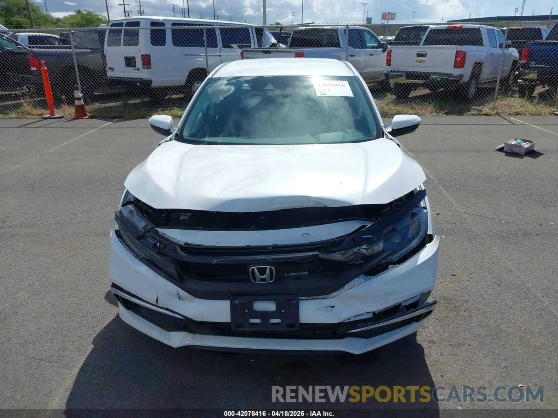 11 Photograph of a damaged car 19XFC2F69LE001975 HONDA CIVIC 2020