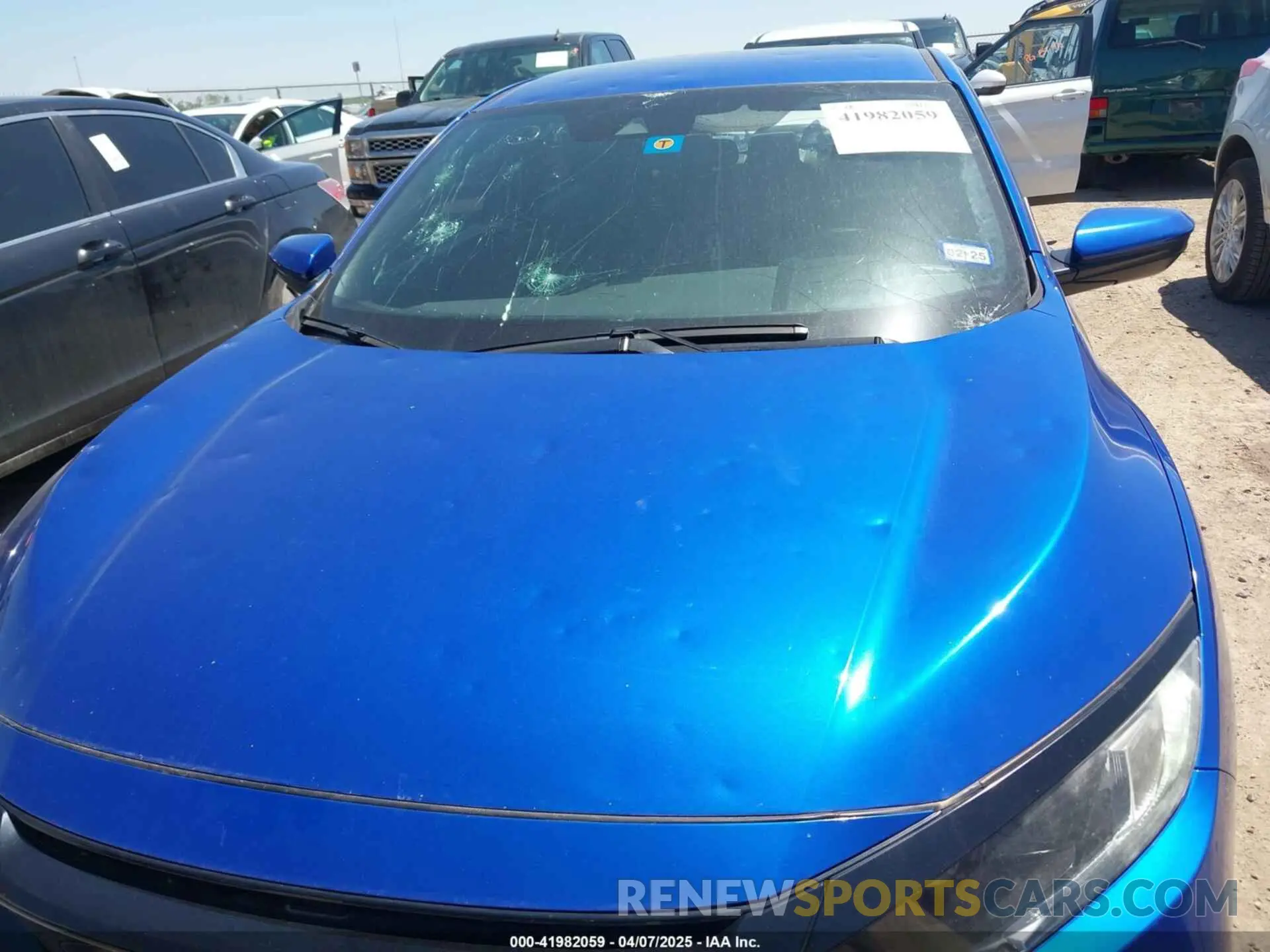 6 Фотография поврежденного автомобиля 19XFC2F82LE002354 HONDA CIVIC 2020