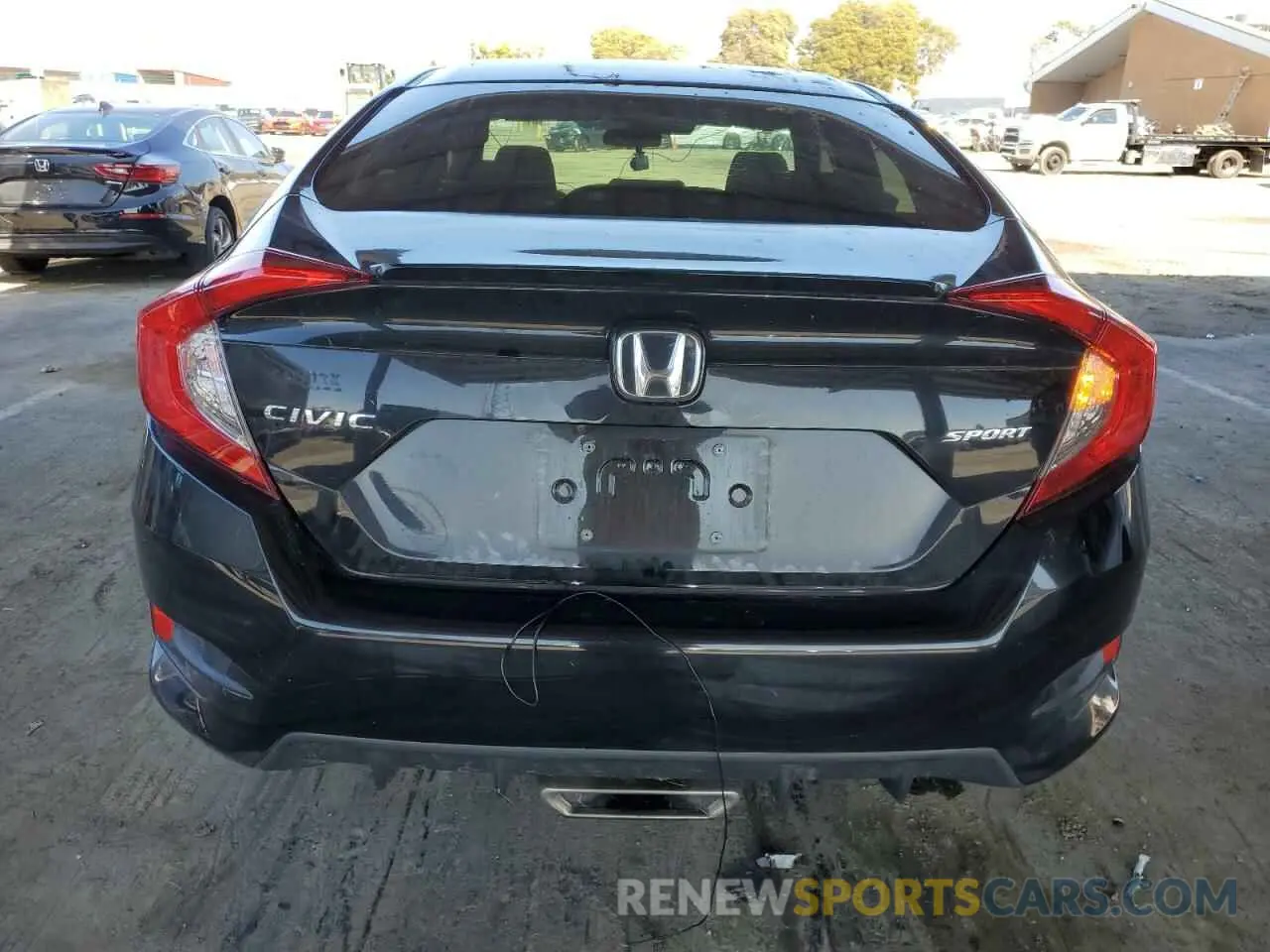 6 Фотография поврежденного автомобиля 19XFC2F82LE214199 HONDA CIVIC 2020