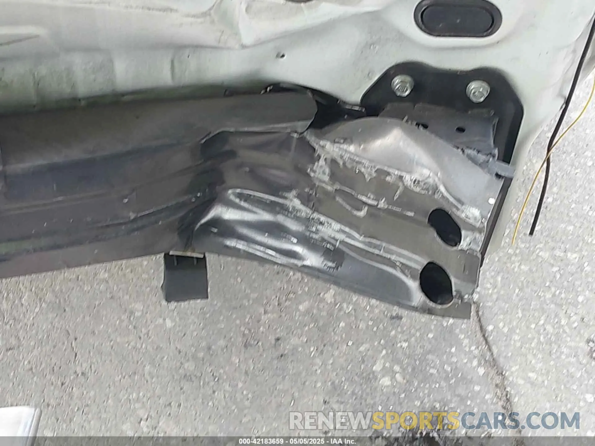 6 Photograph of a damaged car 19XFC2F83LE006171 HONDA CIVIC 2020