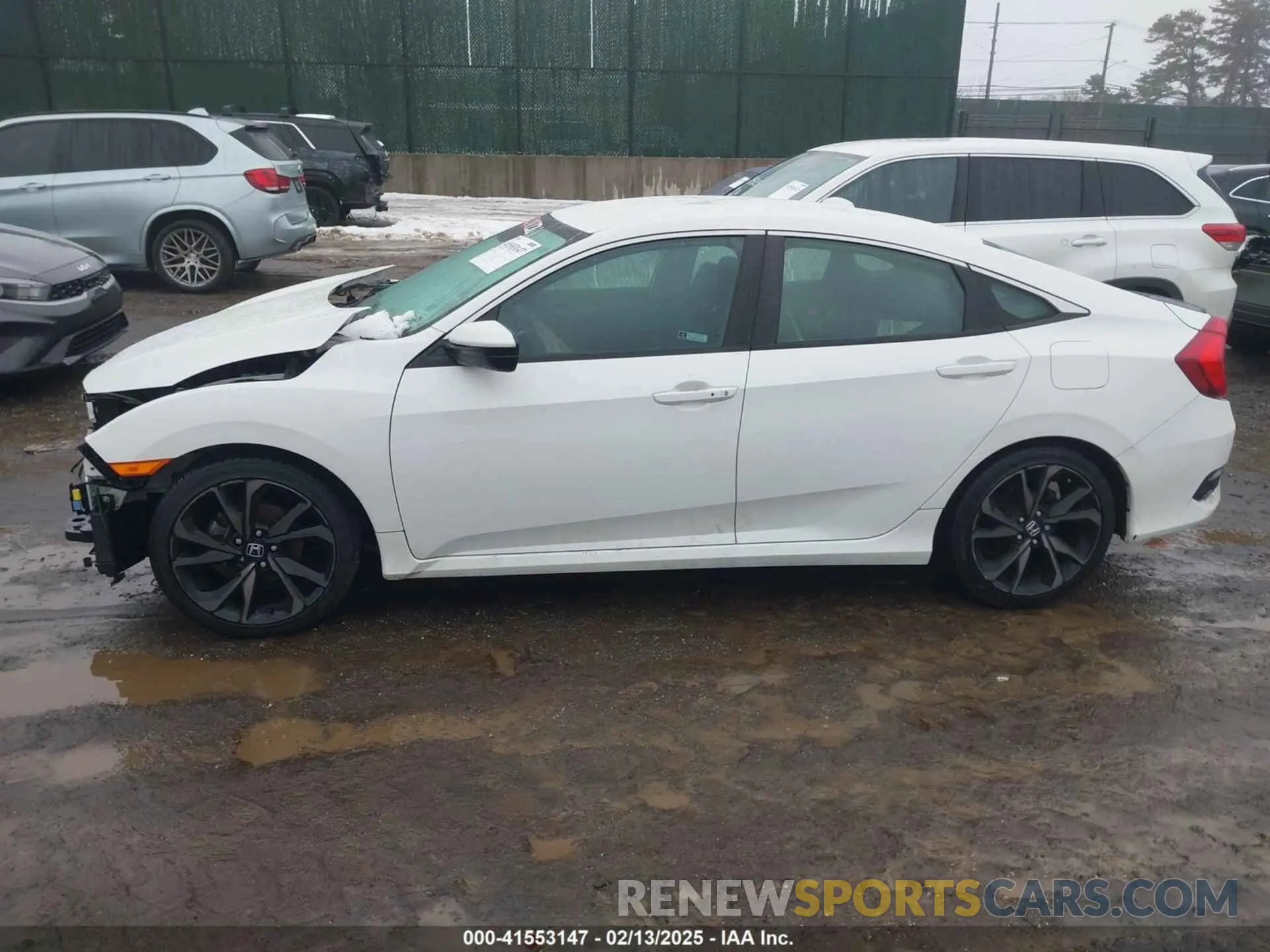 14 Фотография поврежденного автомобиля 19XFC2F83LE215734 HONDA CIVIC 2020