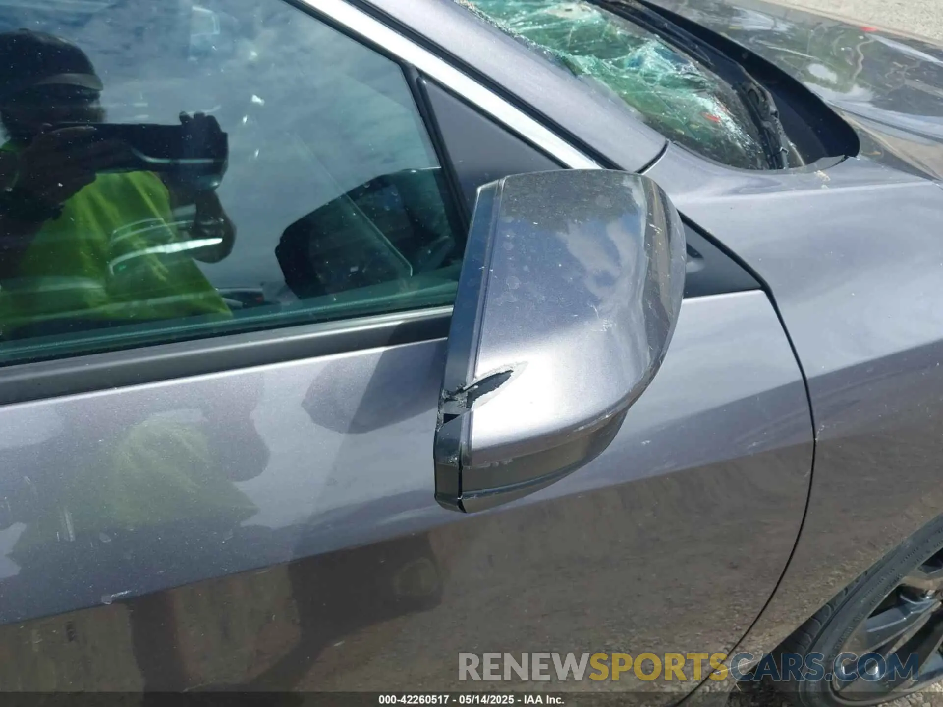 18 Photograph of a damaged car 19XFC2F84LE024887 HONDA CIVIC 2020