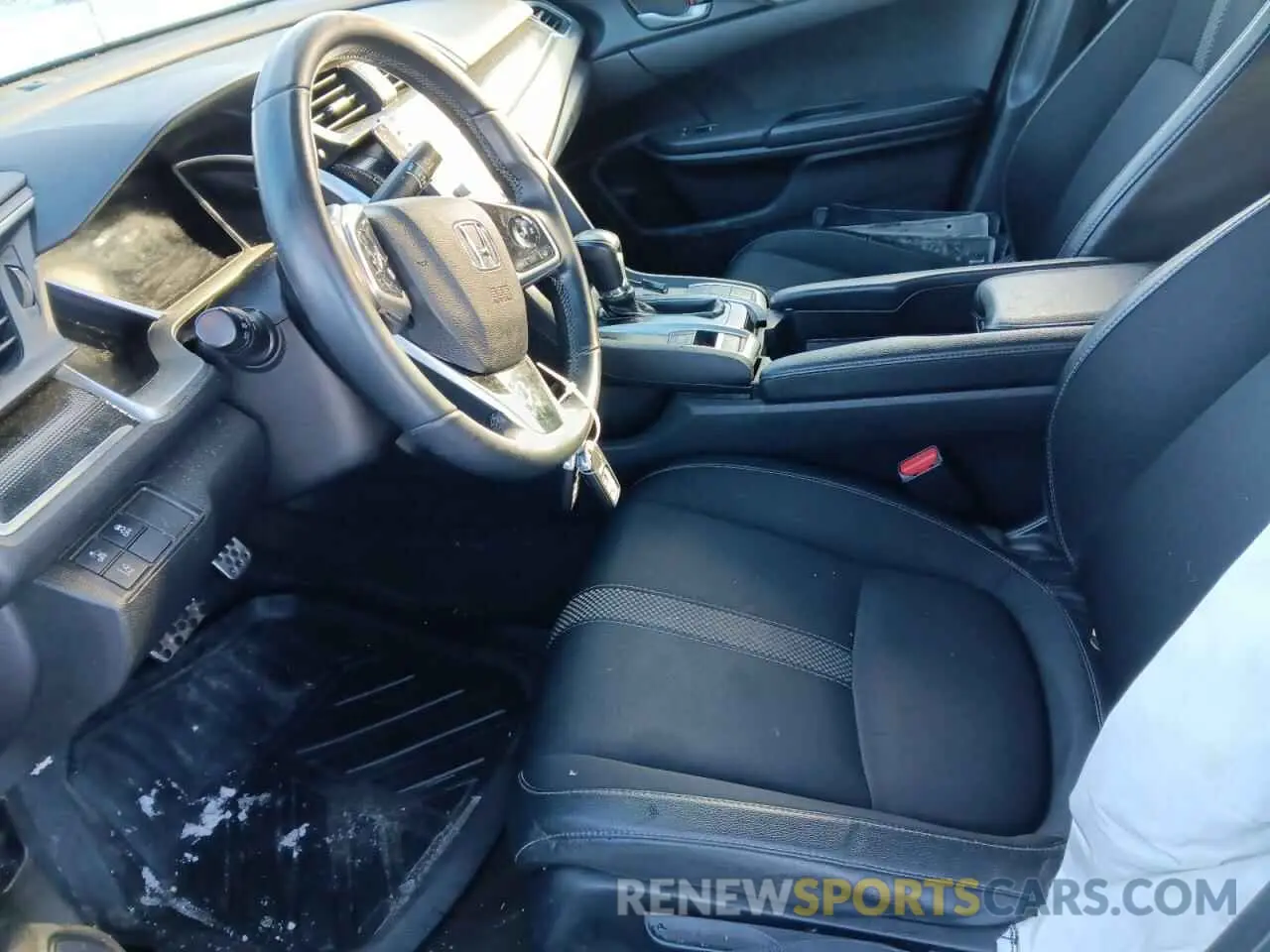 7 Photograph of a damaged car 19XFC2F85LE011730 HONDA CIVIC 2020