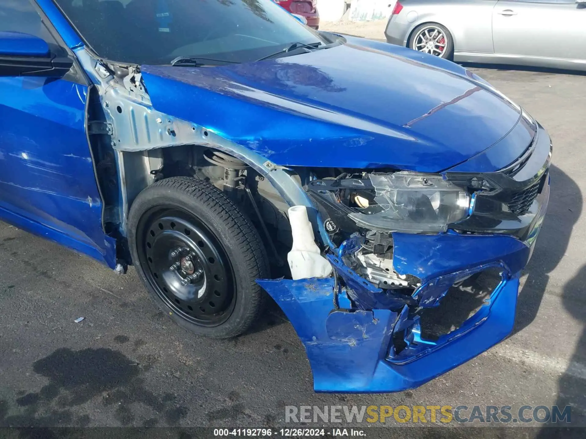 6 Photograph of a damaged car 19XFC2F85LE205545 HONDA CIVIC 2020