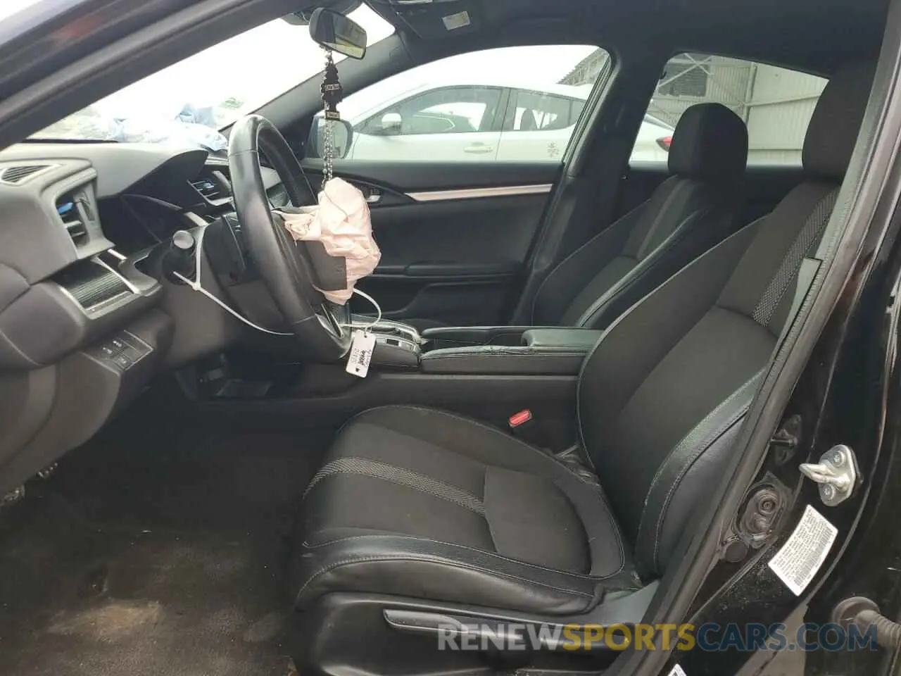 7 Photograph of a damaged car 19XFC2F86LE020310 HONDA CIVIC 2020