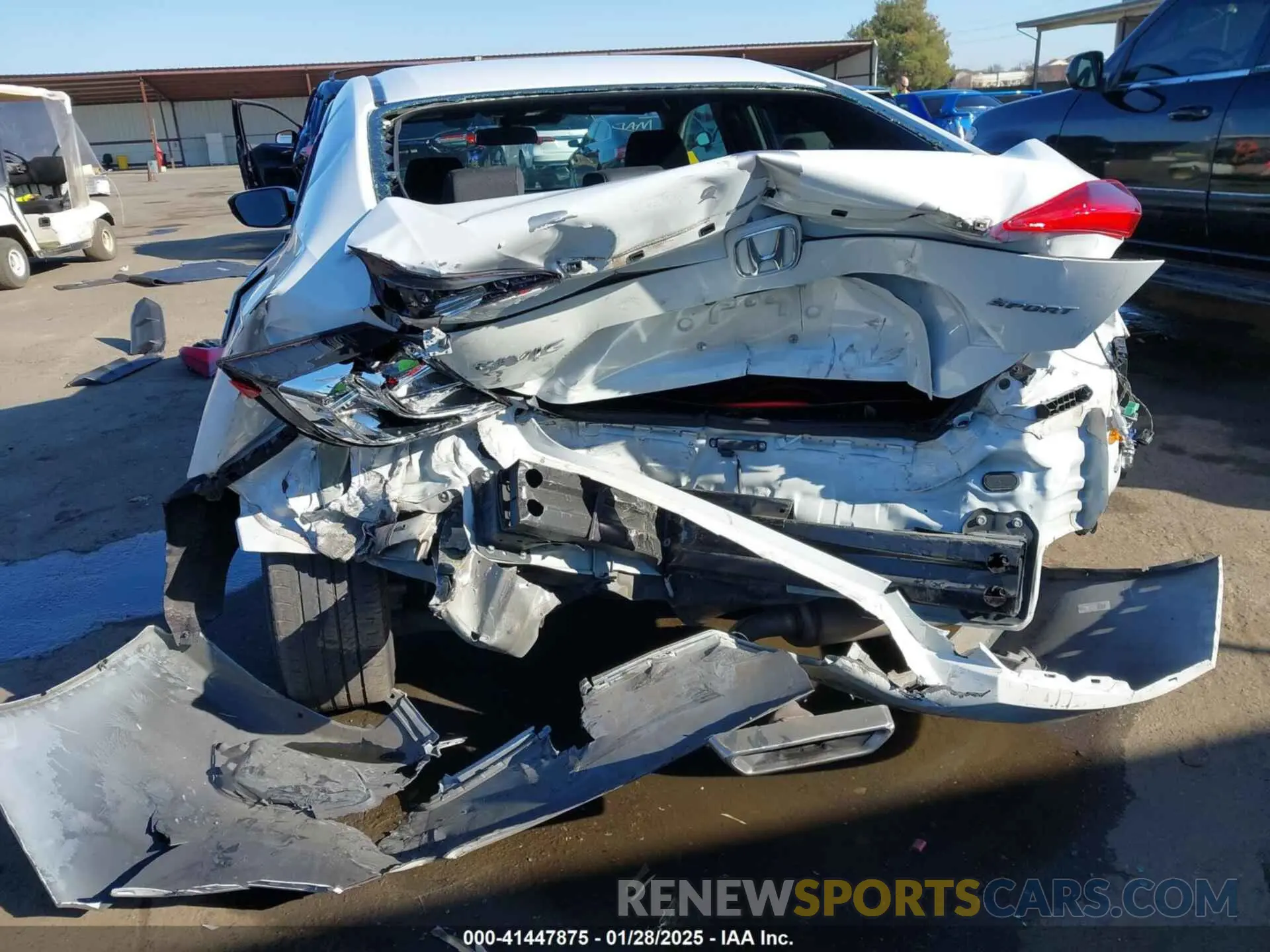 6 Photograph of a damaged car 19XFC2F88LE203496 HONDA CIVIC 2020