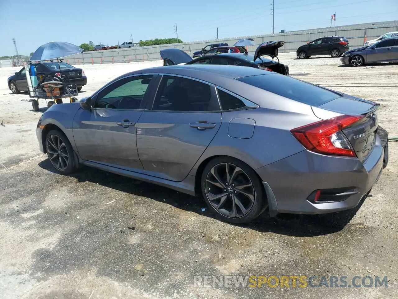 2 Фотография поврежденного автомобиля 19XFC2F89LE005672 HONDA CIVIC 2020