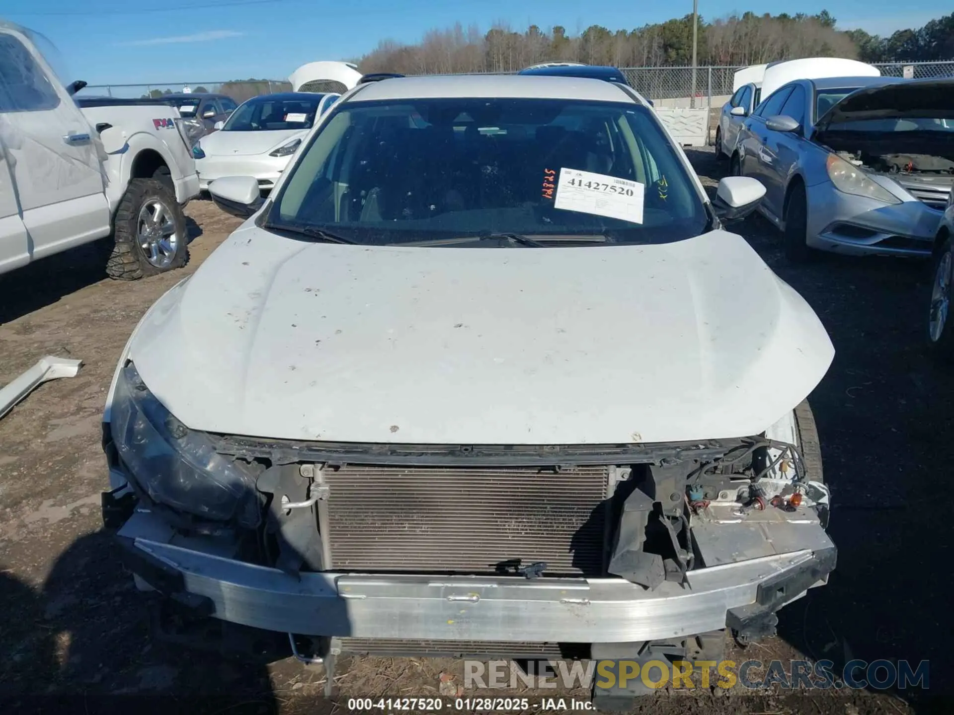 13 Photograph of a damaged car 2HGFC2F60LH509015 HONDA CIVIC 2020