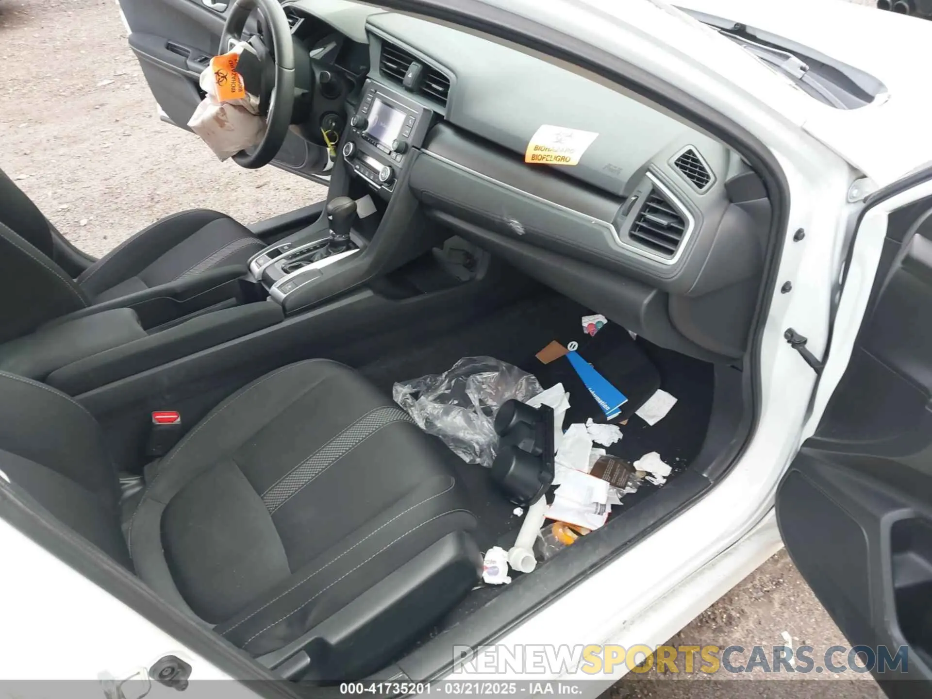 5 Photograph of a damaged car 2HGFC2F60LH524310 HONDA CIVIC 2020