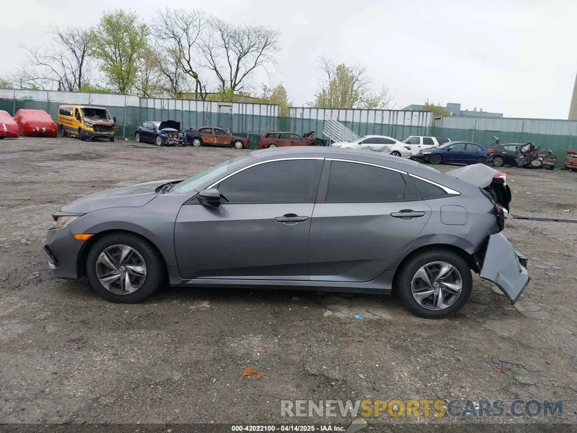 14 Photograph of a damaged car 2HGFC2F60LH601824 HONDA CIVIC 2020