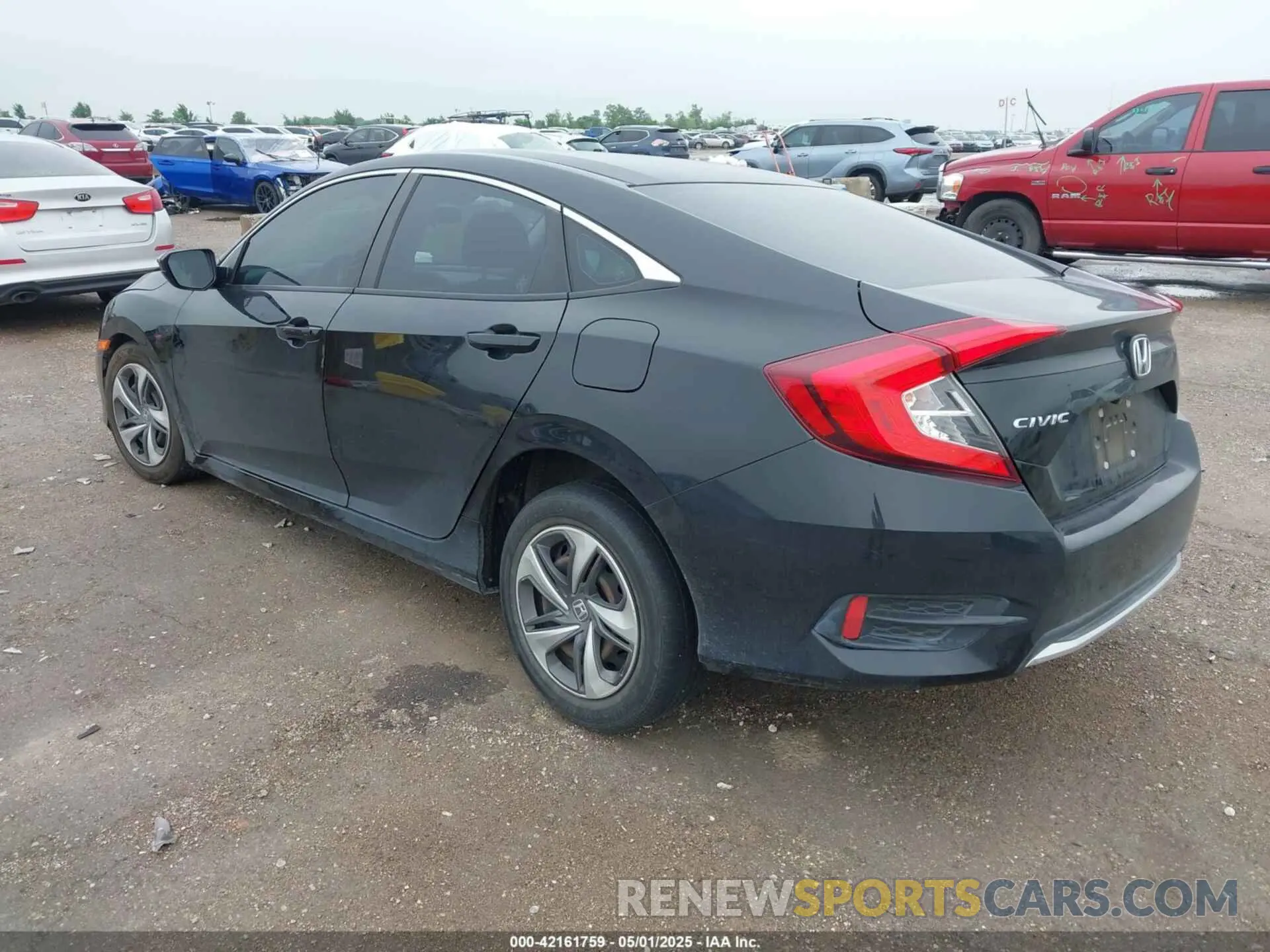 3 Photograph of a damaged car 2HGFC2F62LH532523 HONDA CIVIC 2020