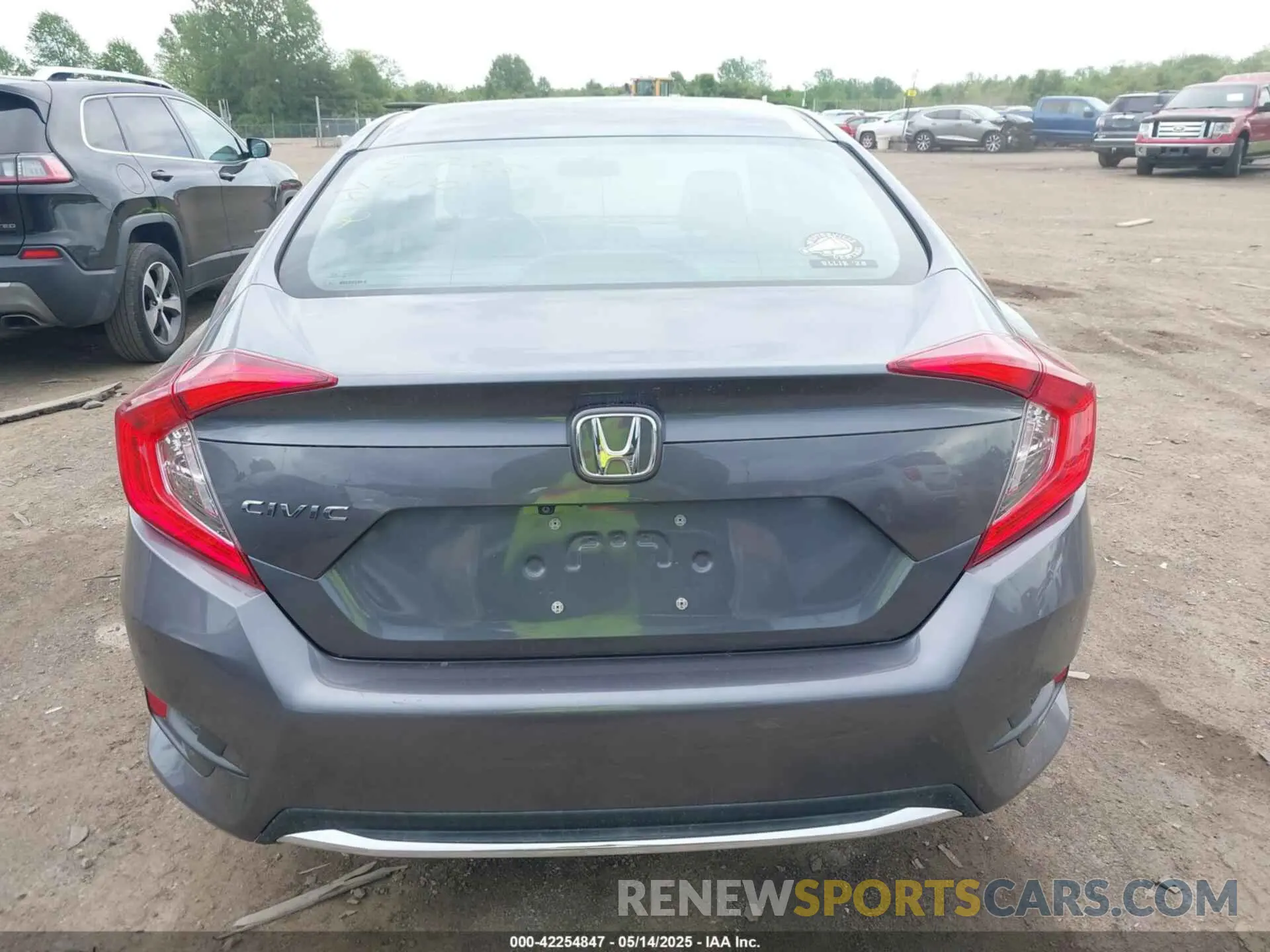 16 Photograph of a damaged car 2HGFC2F62LH547412 HONDA CIVIC 2020