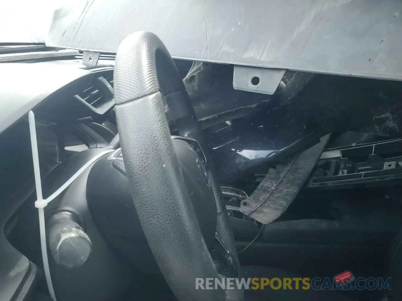 9 Photograph of a damaged car 2HGFC2F62LH594407 HONDA CIVIC 2020