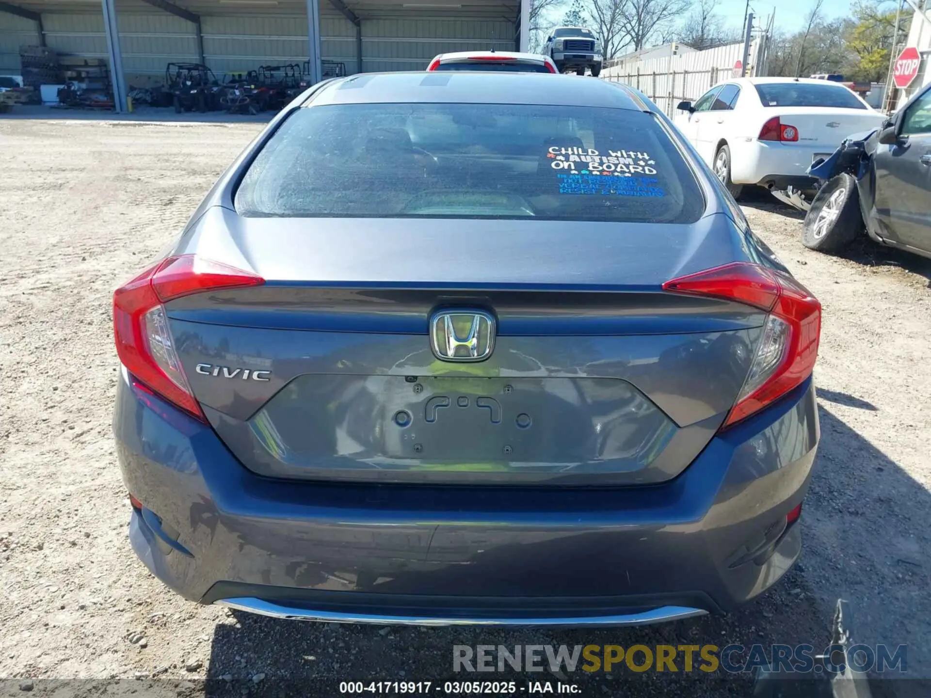 17 Photograph of a damaged car 2HGFC2F63LH550576 HONDA CIVIC 2020