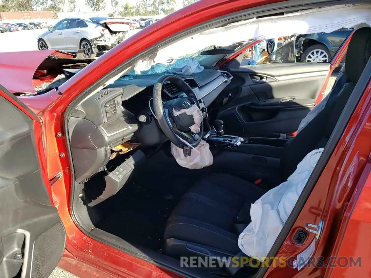 7 Photograph of a damaged car 2HGFC2F63LH588132 HONDA CIVIC 2020