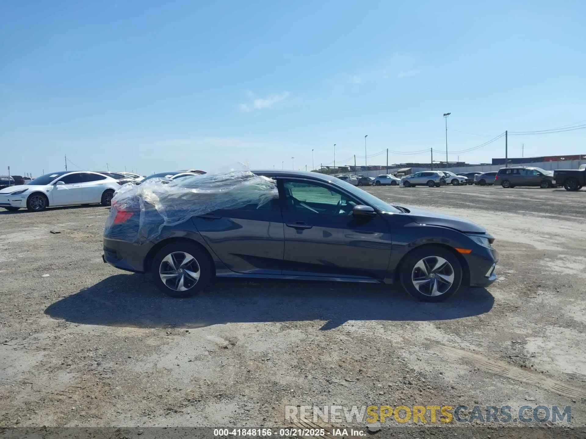 13 Photograph of a damaged car 2HGFC2F63LH594657 HONDA CIVIC 2020